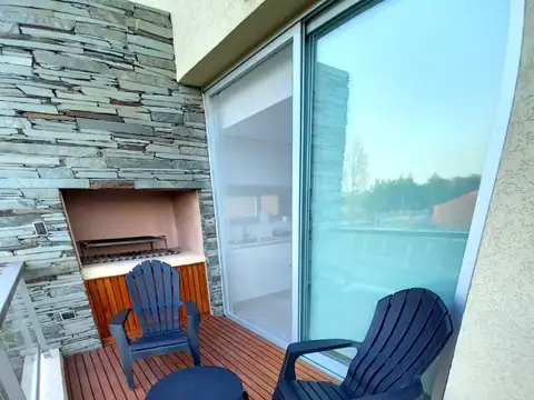 DUPLE EN BARRIO SANTA IRENE