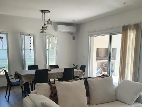 Casa en Venta en La Plata, USD 215.000