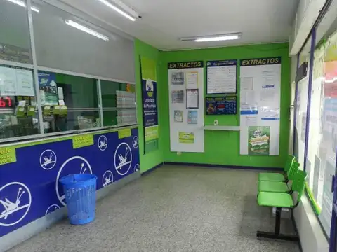 Dos Locales en excelente ubicación a metros de estación - Maschwitz - Escobar