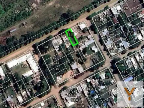 Terreno en Venta 30  mts Fondo