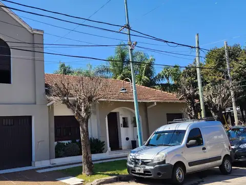 CASA | 144 M2 | 2/3 DORM | 2 BAÑOS | GARAGE | PILETA |