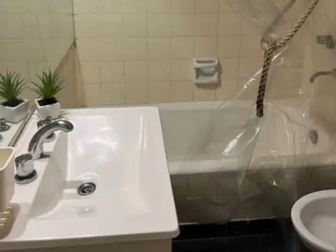 Av Pueyrredón 2400 y Av Libertador