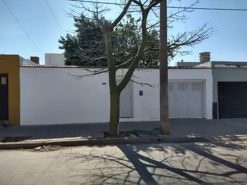 CASA EN VENTA BARRIO YAPEYU - OPORTUNIDAD -APTA CREDITO HIPOTECARIO