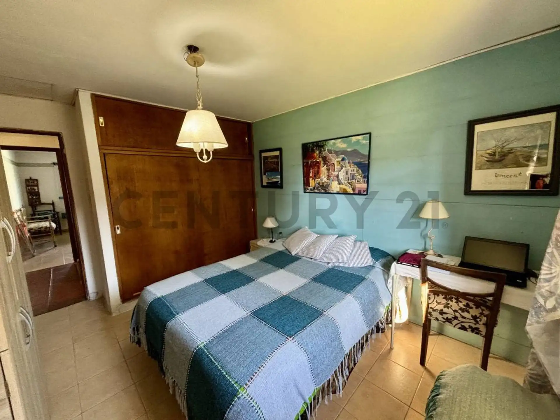 VENTA CASA DE 4 AMBIENTES CON HERMOSO PATIO ZONA PUNTA MOGOTES