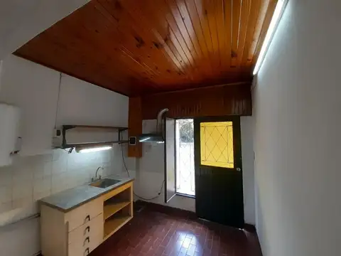 Depto Tipo Casa Monoambiente con 1 baño