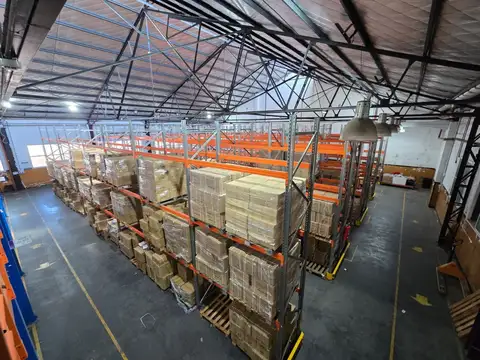 Galpon en Venta en Villa Pueyrredon, USD 2.100.000