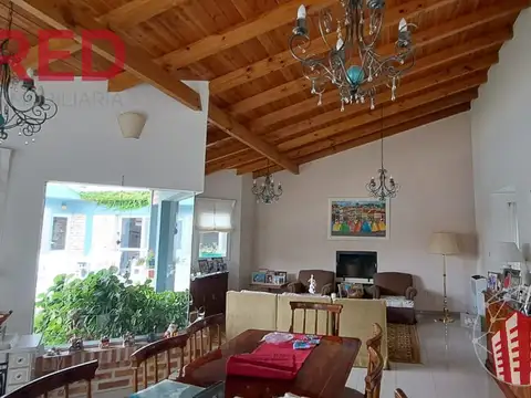 Casa en Venta en Limay, USD 450.000