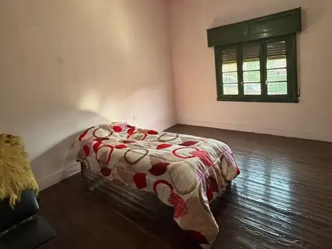 Casa 2 ambientes con 1 baño
