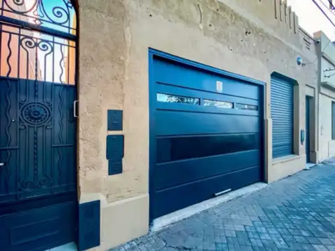 VENTA/PERMUTA - Casa 3 dormitorios - pileta - jardin . cochera - Saladillo, Rosario.