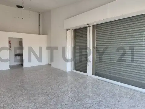 JUAN MANUEL FANGIO - LATERAL OESTE ACCESO SUR , Piso 0