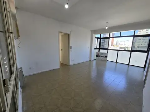 Dr. Melo 2900, Piso 2