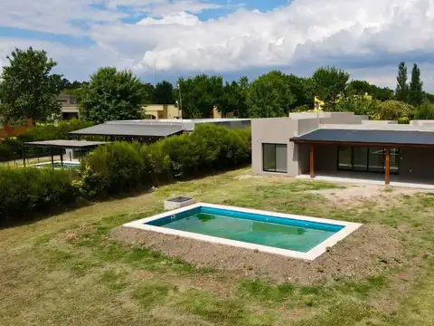 Casa en Venta en Altos De Manzanares, USD 235.000
