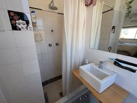 8 piso edif torre, sol, cocina indep reciclado