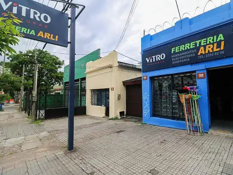 Venta Llave y local de Ferretería en Sayago