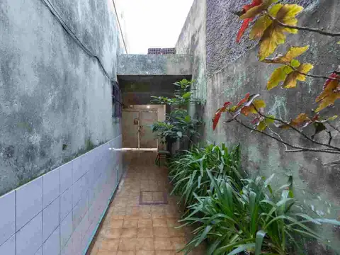 Casa en Venta en Quilmes, USD 68.000