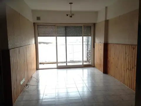 Ameghino 710 , Piso 2