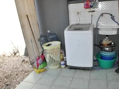 Depto Tipo Casa en Venta al Este