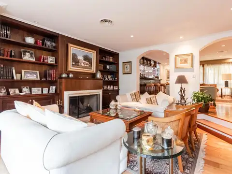 Casa 7 ambientes con 7 baños