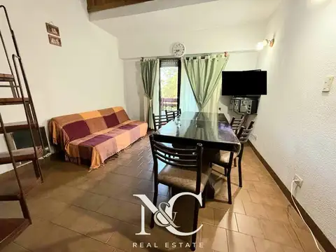 Departamento en  venta tipo duplex, 3 ambientes, bajas expensas, a dos cuadras del mar