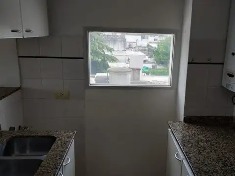 Departamento en Alquiler en República De La Sexta, $ 530.000