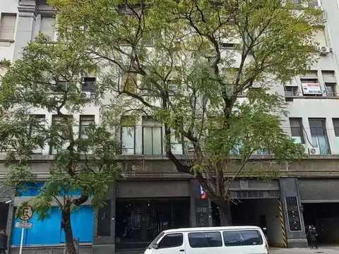 Oficina - Venta - Argentina, Capital Federal - Bernardo de Irigoyen 330
