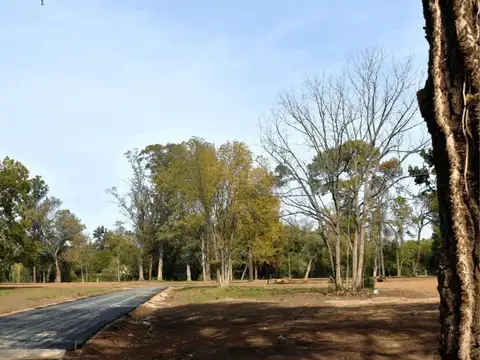 Terreno en Venta en Del Viso, USD 68.000