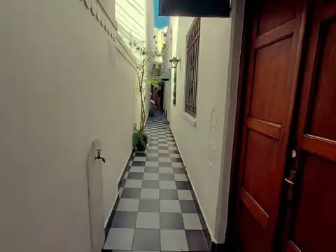 Depto Tipo Casa en Venta de Monoambiente