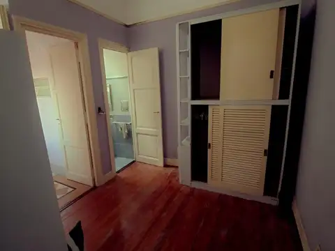 VENTA PH 4 AMBIENTES CON ESTUDIO - RECOLETA