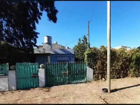 CASA ITUZAINGO NORTE 3 AMBIENTES/ LOTE LINDERO OPCION COMPRA