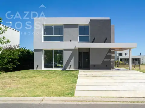 Hermosa casa en San Felipe en dos plantas