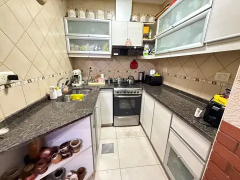 Depto Tipo Casa 4 ambientes con 2 baños