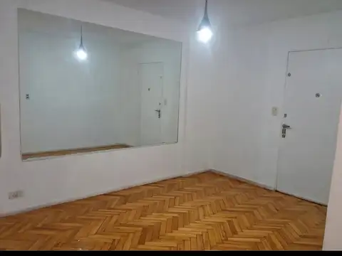 Depto Tipo Casa en Alquiler de 1 dormitorio