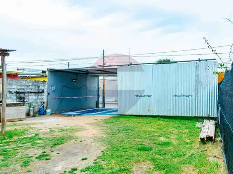Venta de terreno en pleno centro de Pando 494m²