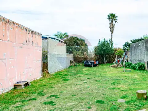 Venta de terreno en pleno centro de Pando 494m²