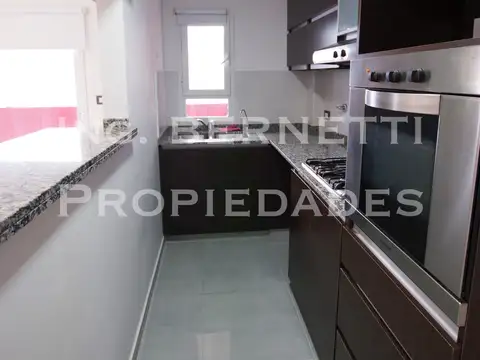 Departamento en Alquiler con 1 cocheras