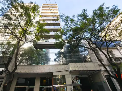 ALQUILER OFICINAS CENTRO ROSARIO CON 3 COCHERAS 