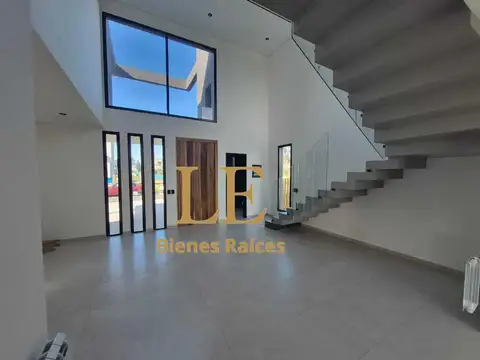 Casa en Venta al Noroeste