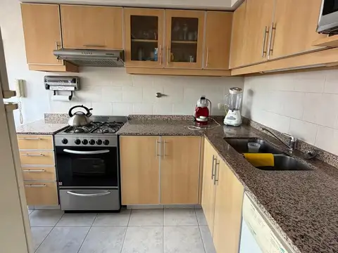 Excelente semipiso de 3 ambientes
