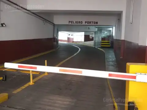 Cochera - Barrio Norte
