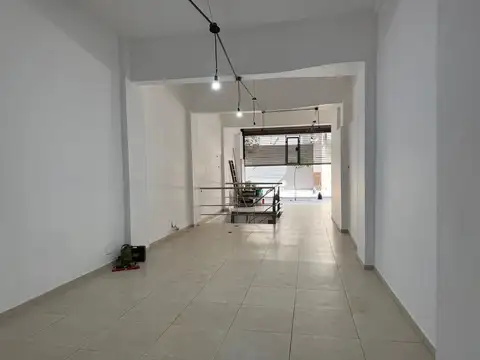 Local en  alquiler en Microcentro, apto todo destino.