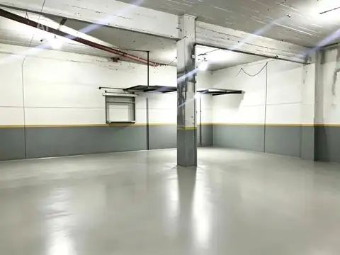 Galpon en Venta en Lomas del Mirador, USD 260.000