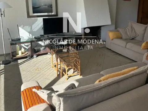 Departamento 4 ambientes con 3 baños