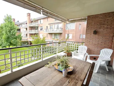 Departamento en Alquiler de 4 ambientes