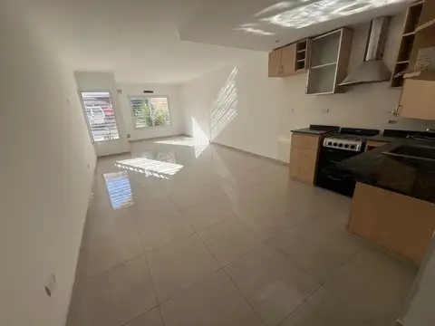 Departamento - Alquiler - Argentina, La Matanza - jujuy 3100