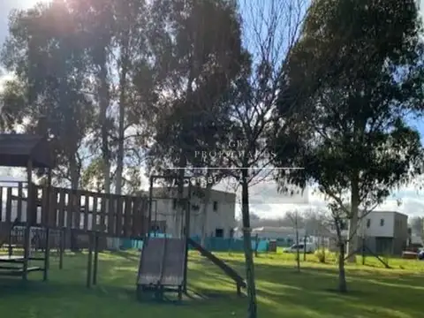 Venta de Lote en Santo Tomás, Pilar.