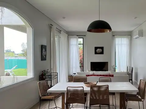 Casa en Alquiler Temporal de 4 dormitorios