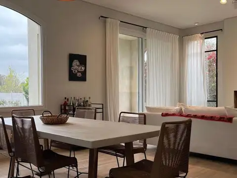 Casa en Alquiler Temporal en Zelaya, USD 2.000