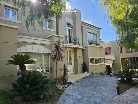 Casa en Venta en Mendoza, USD 450.000