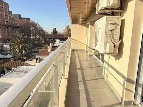 Departamento en Alquiler en Villa Devoto, $ 1.200.000