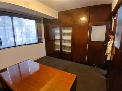 Oficina de 47m² dividida en 4 estudios en San Nicolas CABA